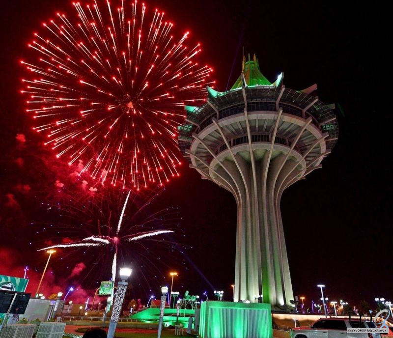 بحضور جماهيري فاق ال 15 ألف مهرجان #صيف_الخرج40 يواصل النجاح بقيادة مهندسه المهندس البكيري بحضور جماهيري فاق ال 15 ألف مهرجان #صيف_الخرج40 يواصل النجاح بقيادة مهندسه المهندس البكيري