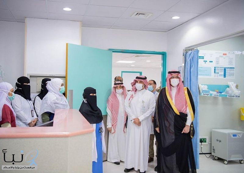 سمو أمير الحدود الشمالية بالنيابة يتفقّد مستشفى الأمير عبدالعزيز بن مساعد بعرعر