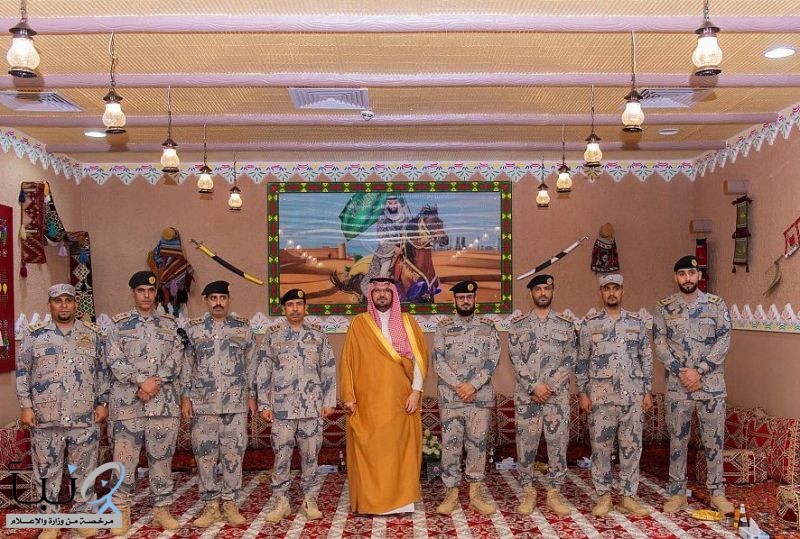 سمو أمير منطقة الحدود الشمالية بالنيابة يتفقد قيادة حرس الحدود بالمنطقة