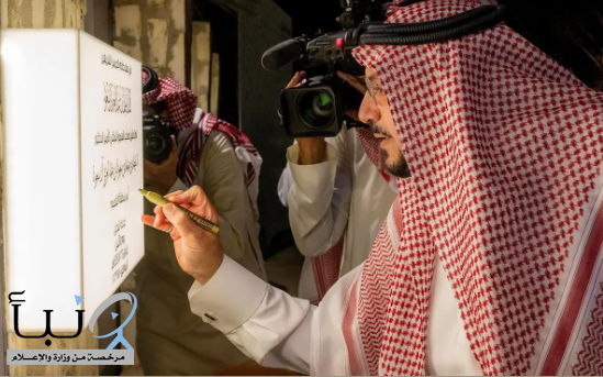 سمو أمير القصيم يدشن مشروع جادة النخيل بمحافظة عنيزة سمو أمير القصيم يدشن مشروع جادة النخيل بمحافظة عنيزة