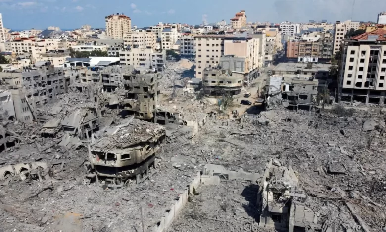 شهداء وجرحى جراء استهداف عدة منازل في قطاع غزة