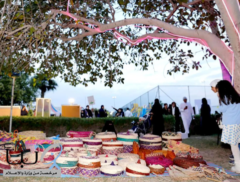 انطلاق فعاليات مهرجان الزهور الثالث بمتنزه سيهات