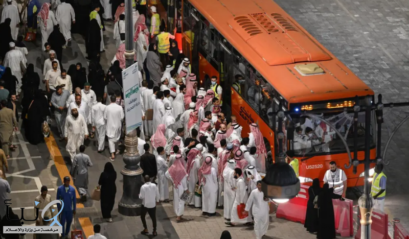 حافلات “النقل الترددي” تعزّز انسيابية وصول المصلين إلى #المسجد_النبوي