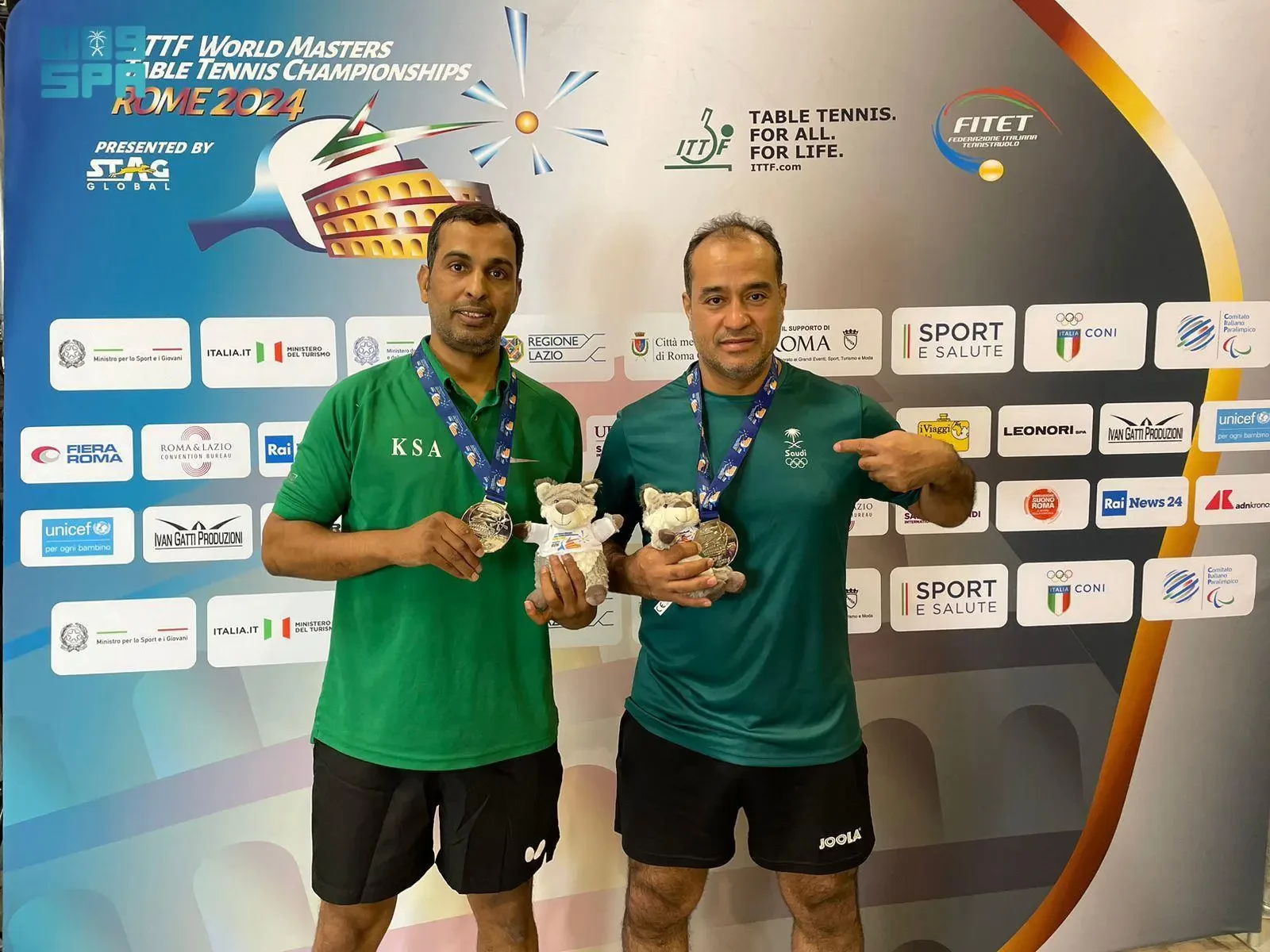 الثنائي الحربي والصعيقر يحرزان الفضية في بطولة العالم للرواد "روما 2024"