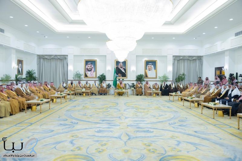 أمير الحدود الشمالية يُدشّن ويضع حجر الأساس لـ 16 مشروعًا مائيًا وبيئيًا وتنمويًا بتكلفة تتجاوز 830 مليون ريال
