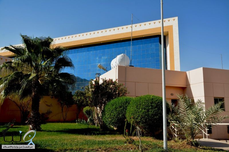 ضبط مصنع مخالف للمواد الغذائية في وادي الدواسر
