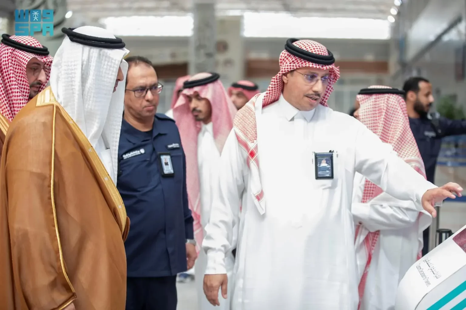 رئيس #سدايا يزور صالة “مبادرة طريق مكة” وصالات الحجاج بمطار الملك عبدالعزيز الدولي