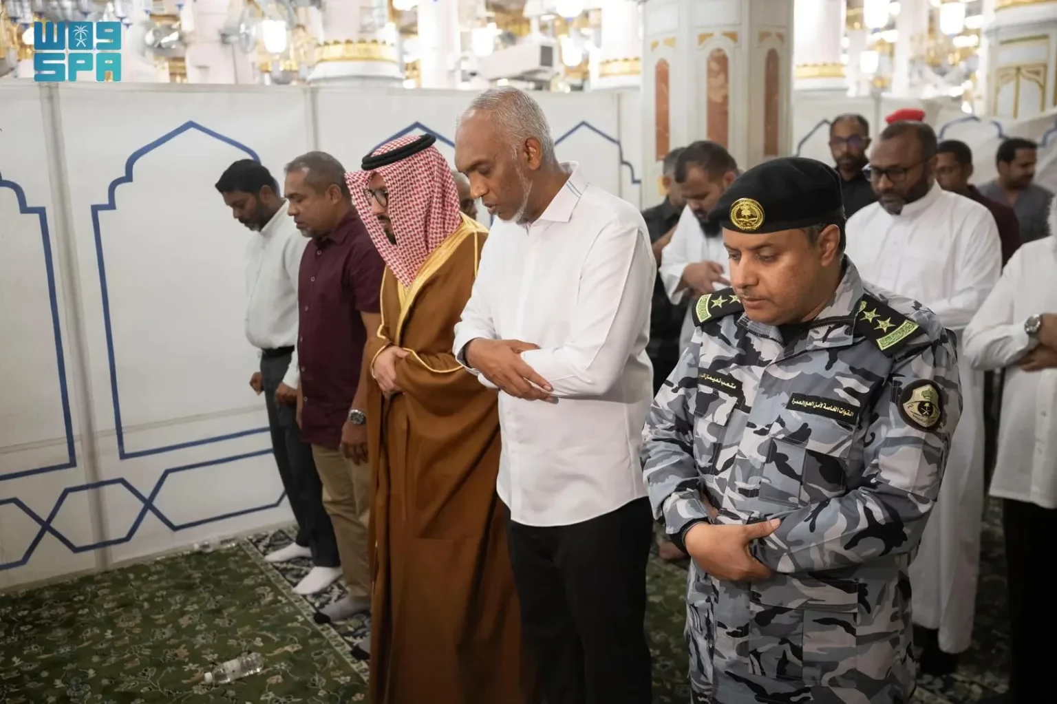 رئيس جمهورية المالديف يزور #المسجد_النبوي