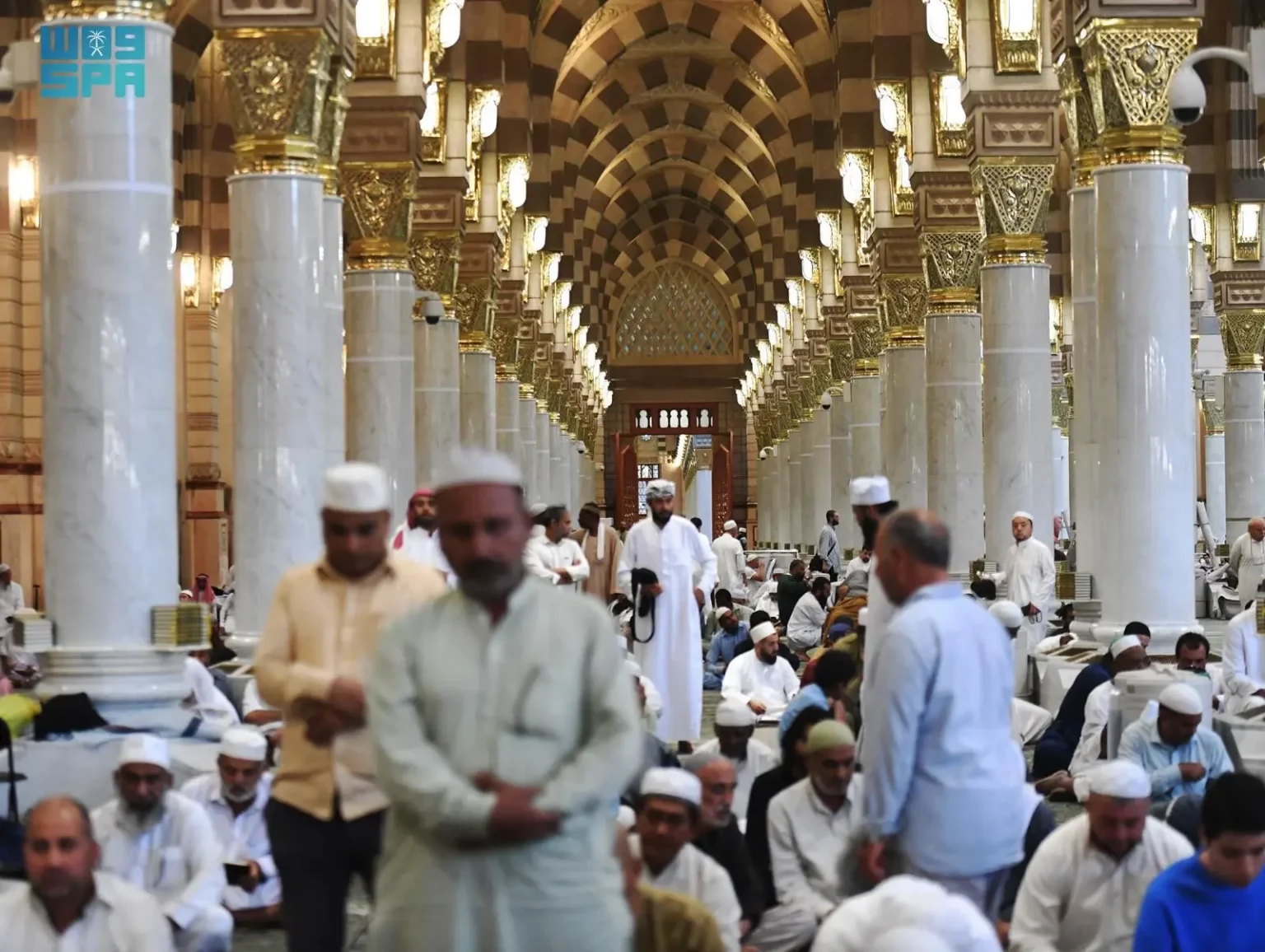 بعد أدائهم فريضة الحج .. استمرار توافد ضيوف الرحمن إلى #المدينة_المنورة