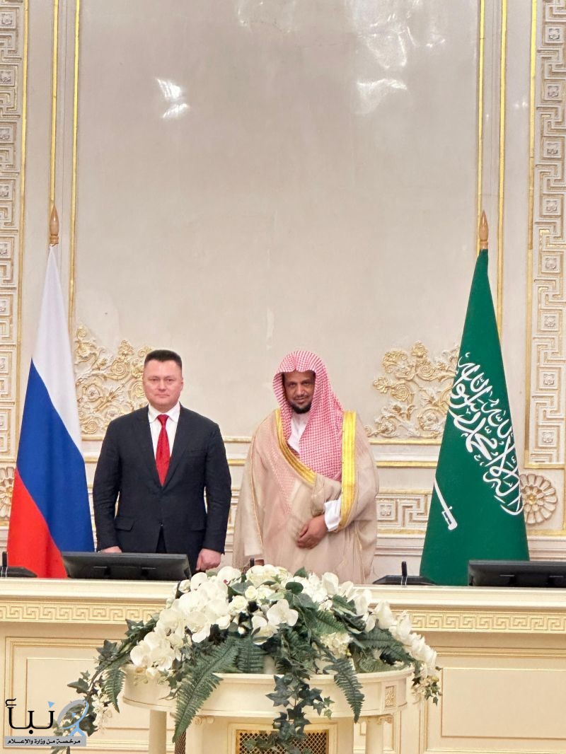 النائب العام يلتقي نظيره الروسي في سان بطرسبورغ لتعزيز التعاون العدلي وتبادل الخبرات