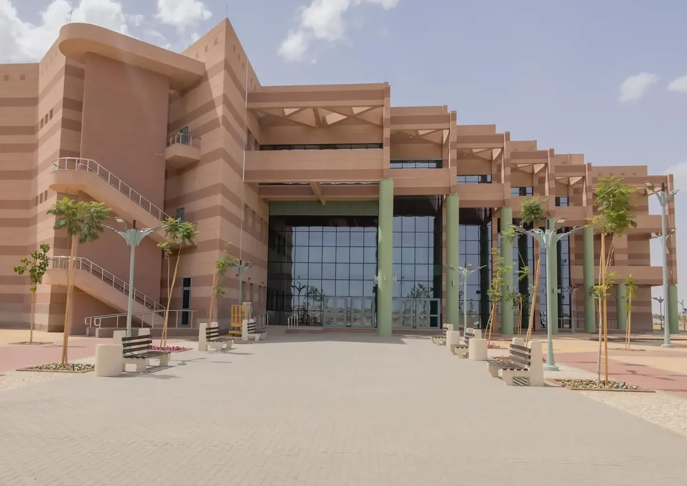 #جامعة_تبوك تُعلن عن دليل القبول للعام الجامعي القادم