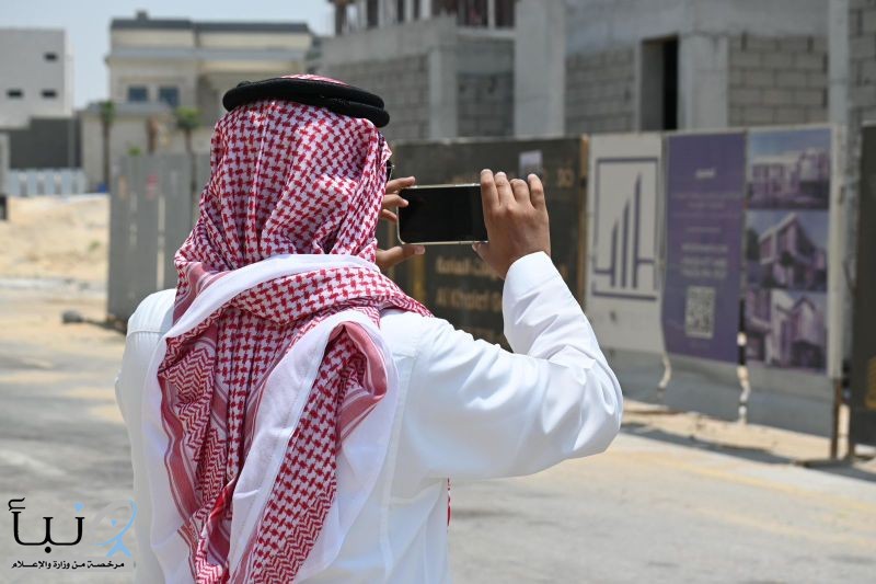 بلدية الظهران تكثف الرقابة على المباني قيد الإنشاء للحد من التشوه البصري