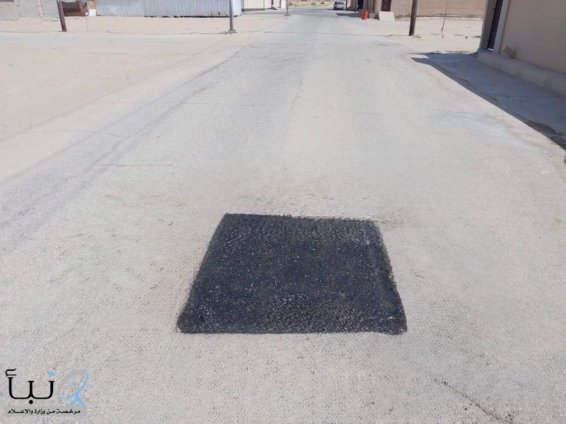 بلدية الصرار تواصل معالجة الحفر والتشوهات لتحسين السلامة والانسيابية المرورية