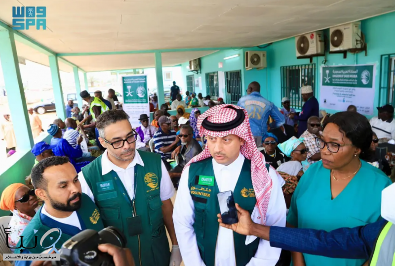 مركز الملك سلمان للإغاثة يدشن برنامج نور السعودية التطوعي لمكافحة العمى في الجابون