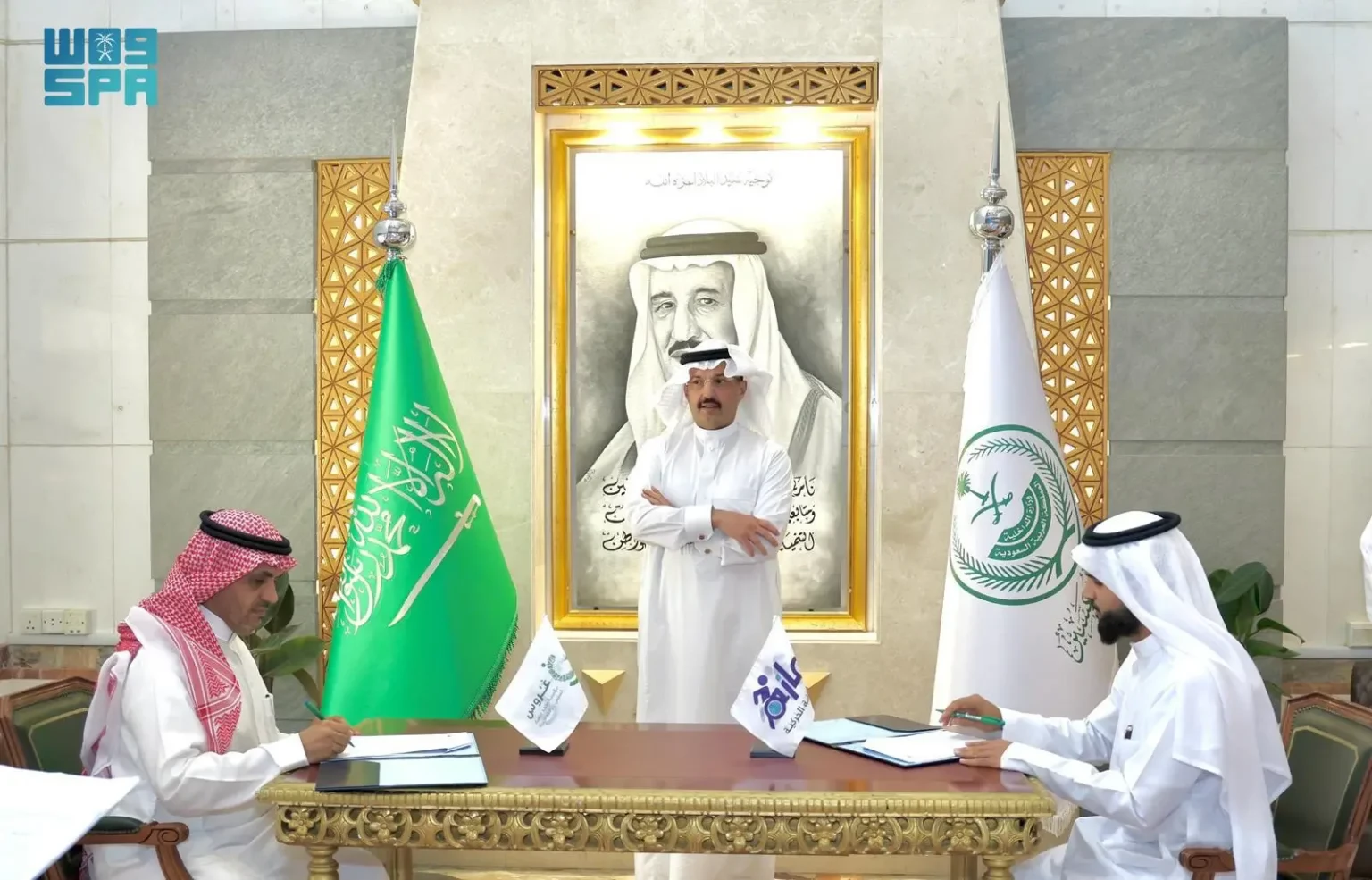 أمير منطقة عسير يرعى توقيع اتفاقية مبادرة “خطوة” لإجراء عمليات استبدال مفاصل الركبة