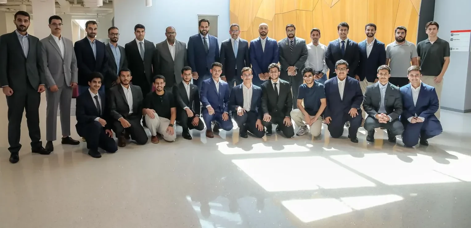 وزير الصناعة يلتقي عددًا من الطلاب المبتعثين في ولاية #كارولينا_الشمالية بأمريكا