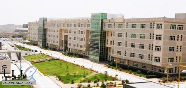 #جامعة_الملك_خالد تستضيف المنتدى السعودي لأمراض اللثة و #زراعة_الأسنان
