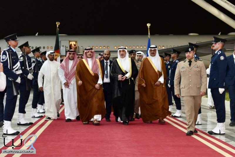 النائب الأول لرئيس مجلس الوزراء ووزير الداخلية الكويتي يستقبل الأمير عبدالعزيز بن سعود في زيارة رسمية لتعزيز التعاون الأمني