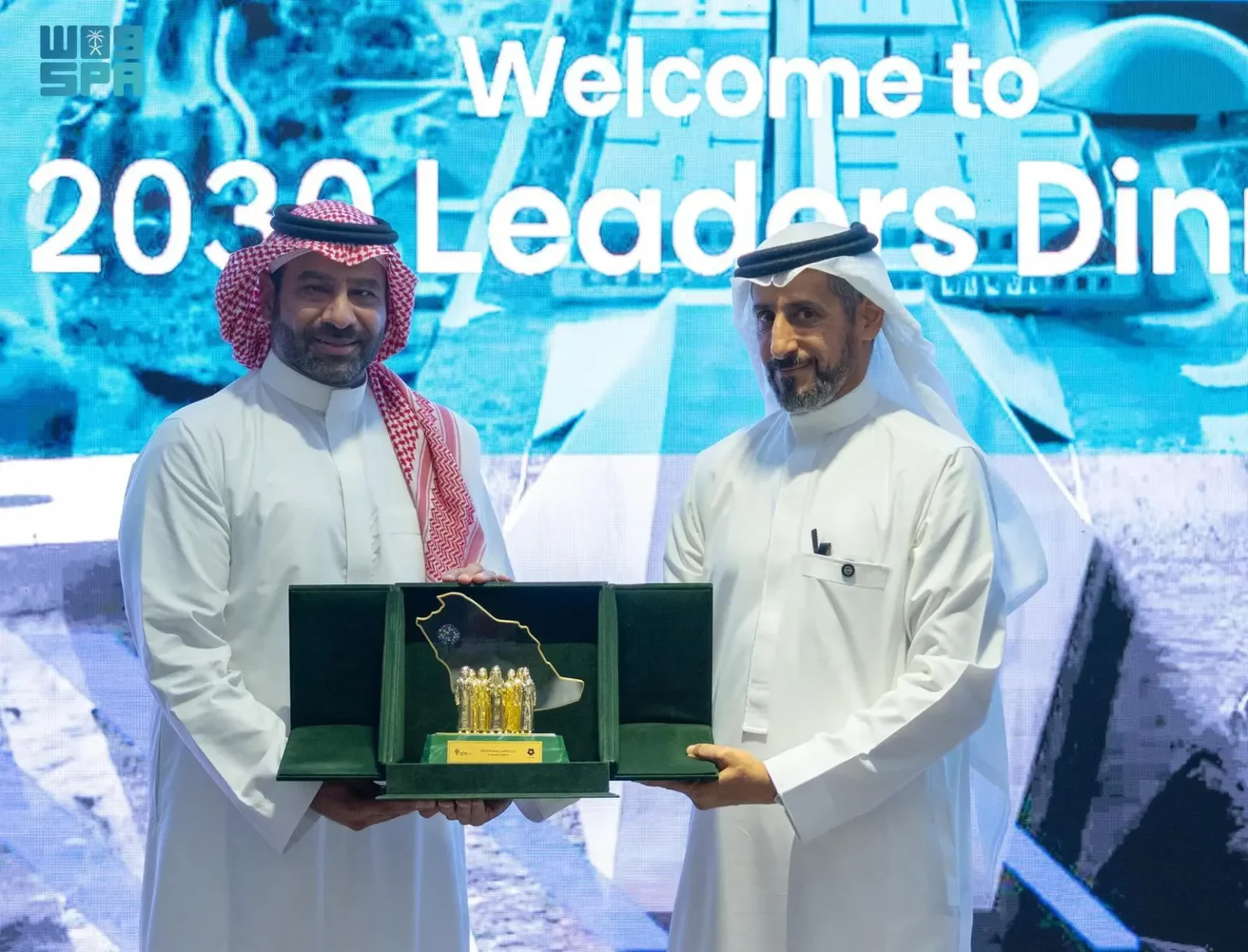 شراكة إستراتيجية بين “مسك” و”نيوم” لتعزيز قدرات القيادات الوطنية