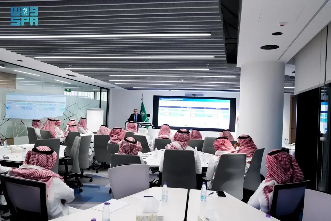 الخدمات الطبية بوزارة الداخلية تطلق برنامج “سفراء التغيير والتحول”