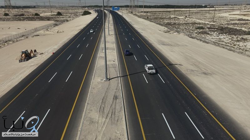 بلدية القطيف تنتهي من أعمال تأهيل وتطوير طريق صفوى المطار بطول 12 كيلومتر وعرض 60 متر