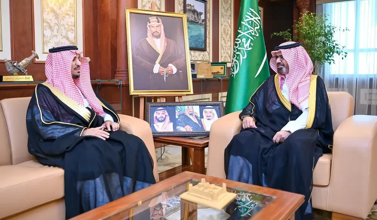 نائب أمير جازان يستقبل مدير فرع وزارة البيئة والمياه والزراعة المعين حديثاً