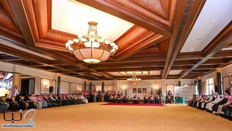 أمير منطقة تبوك يكرم الفائزين بجائزة "تبوك للعمل التطوعي" في دورتها الثانية أمير منطقة تبوك يكرم الفائزين بجائزة "تبوك للعمل التطوعي" في دورتها الثانية