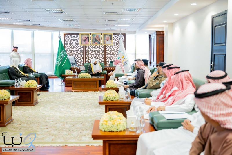 معالي د. خالد اليوسف يتفقد محاكم ديوان المظالم بالمدينة المنورة ويلتقي بالمستفيدين