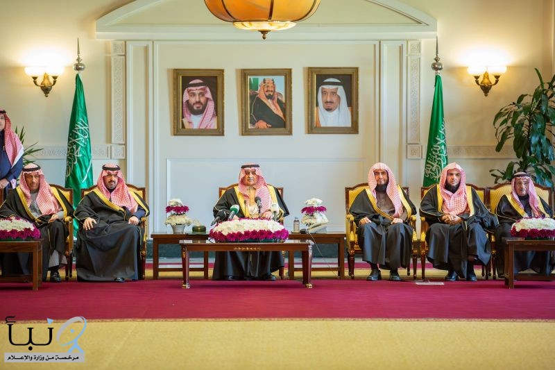 أمير تبوك يسلم 448 وحدة سكنية دعما للأسر المستفيدة من برنامج الإسكان التنموي