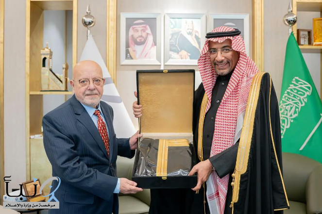 وزير الصناعة يبحث مع نظيره السوري تعزيز العلاقات والشراكات الاستثمارية