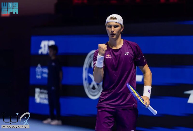 بلوكس ونيكولاي يعبران إلى نصف نهائي بطولة الجيل القادم لمحترفي التنس