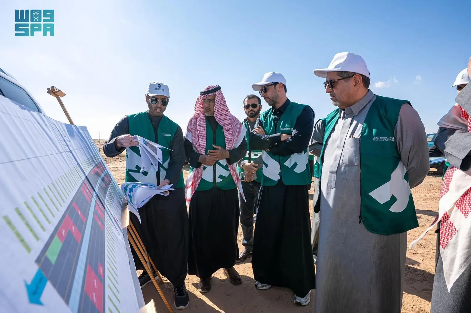 الدلامي يتفقد مشاريع الطرق في منطقتي حائل والقصيم