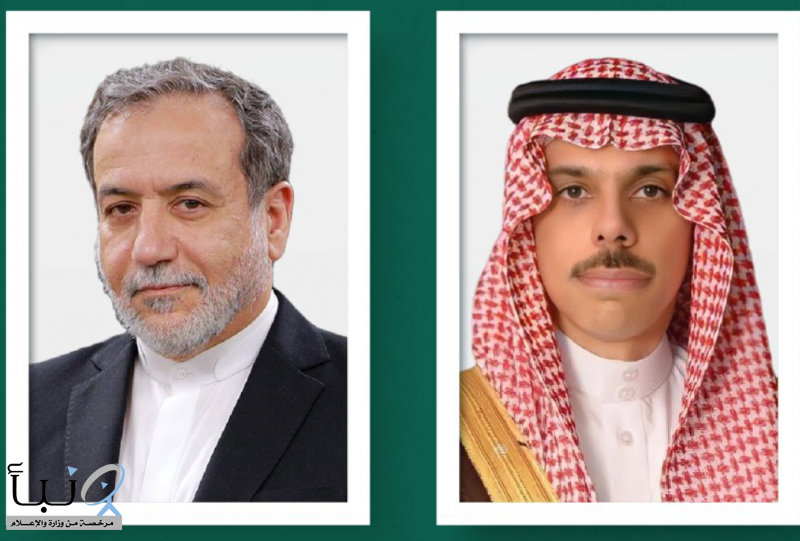 وزير الخارجية ونظيره الإيراني ناقشا هاتفيا جهود الحفاظ على أمن واستقرار المنطقة