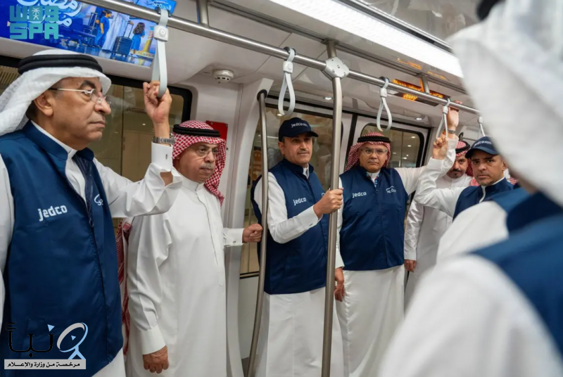 وزير النقل والخدمات اللوجستية يتفقد حركة السفر والخطط التشغيلية في مطار الملك عبدالعزيز الدولي بجدة وزير النقل والخدمات اللوجستية يتفقد حركة السفر والخطط التشغيلية في مطار الملك عبدالعزيز الدولي بجدة