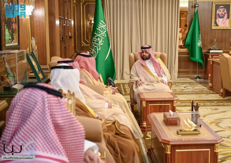 أمير منطقة جازان يطّلع على إحدى المبادرات لتعزيز الخدمات الصحية بالمنطقة