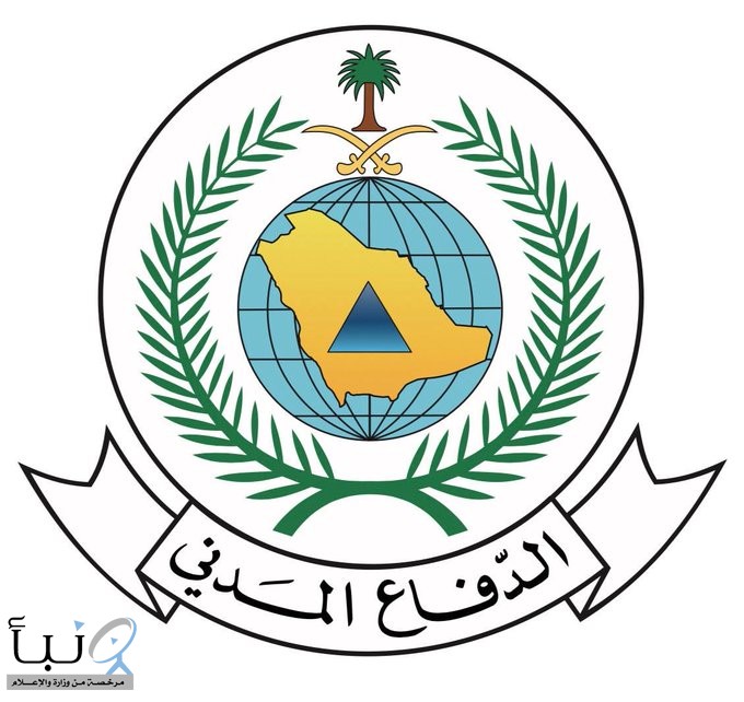 انقاذ شخصين احتجزا داخل مركبة في سيل بـ #حائل