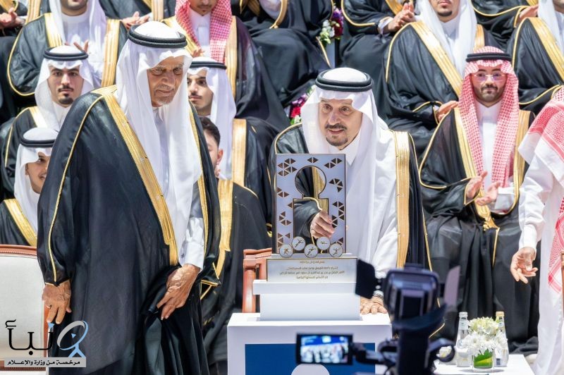 أمير الرياض يفتتح مشروعات رياضية جديدة في جامعة الفيصل ويرى حفل خريجي الدفعة الـ15