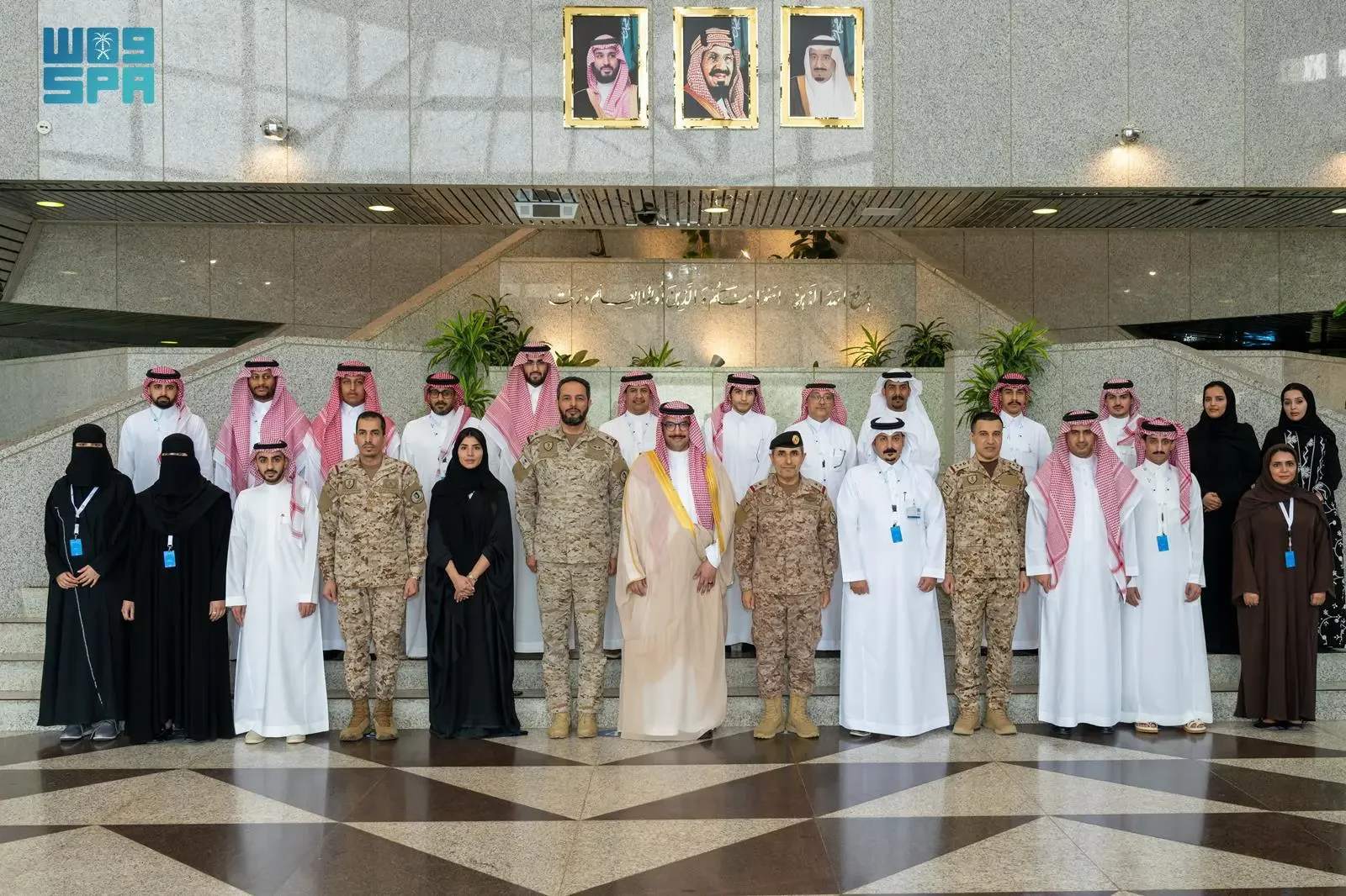 أكاديمية الإعلام السعودية بوزارة الإعلام تختتم البرنامج التدريبي "مفهوم الأمن الوطني والقوة المعلوماتية" بالتعاون مع جامعة الدفاع الوطني