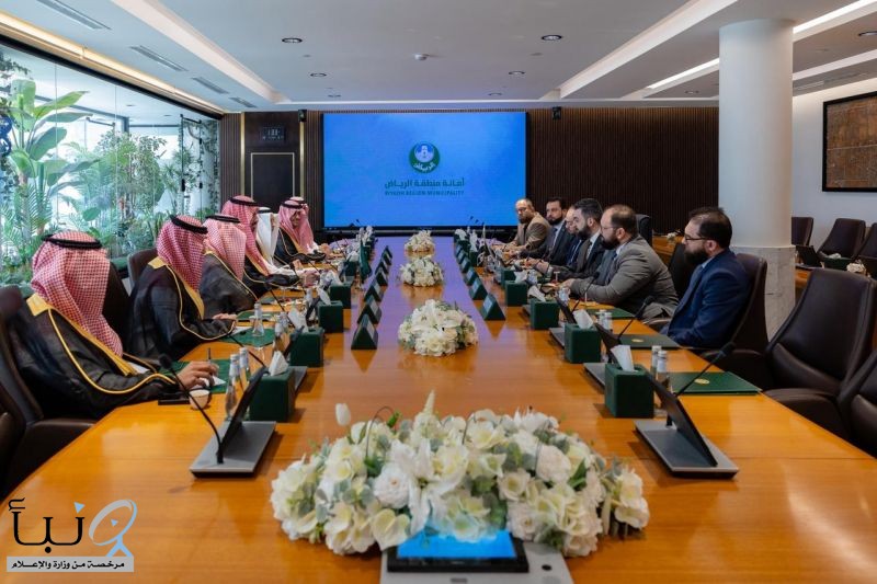 سمو أمين منطقة الرياض يستقبل وزير الإدارة المحلية والبيئة السوري