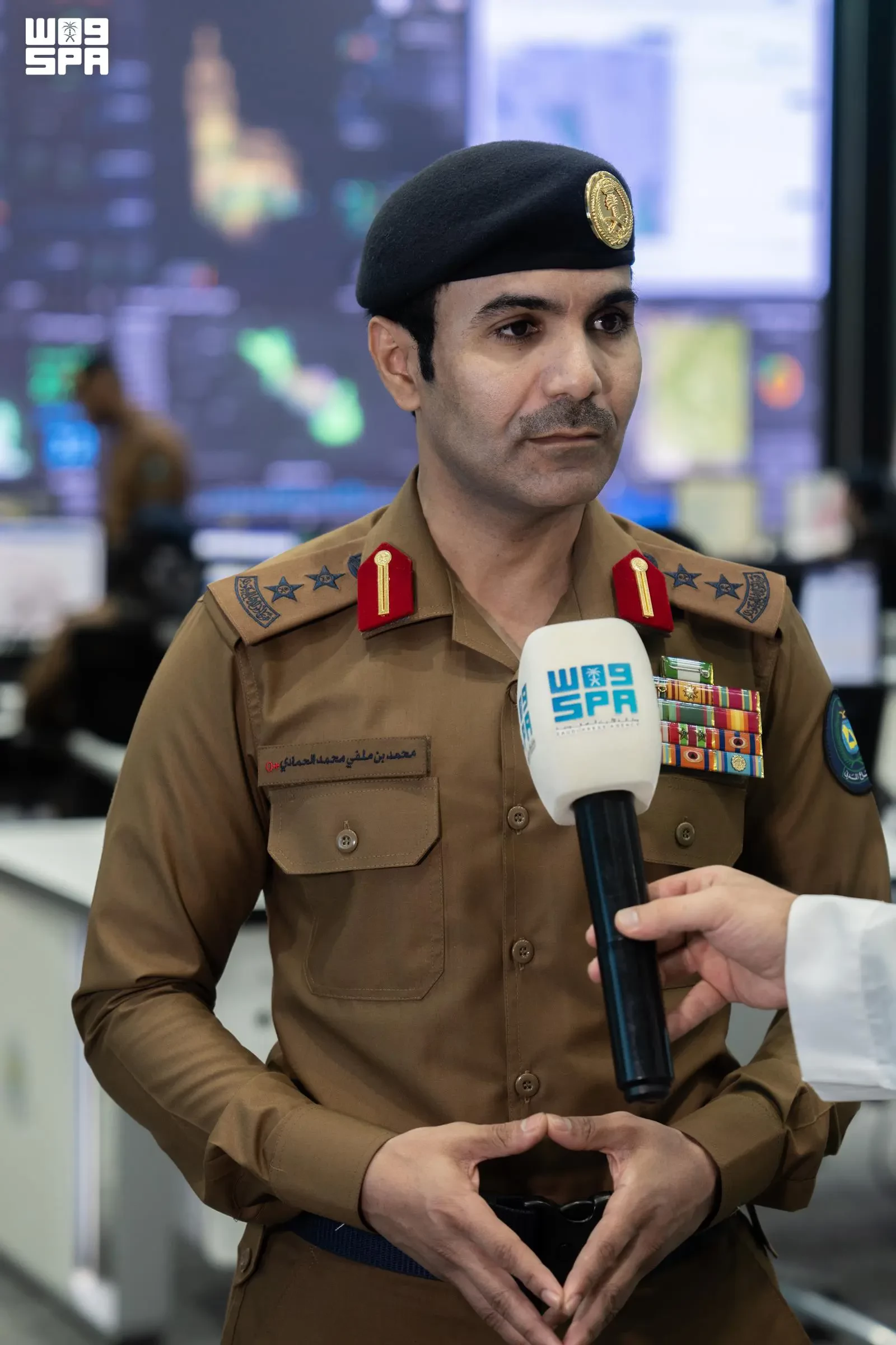 حين تتحدث التقنية بلغة السلامة.. مركز القيادة والتحكم بالدفاع المدني يرسم خارطة الأمان في المشاعر المقدسة