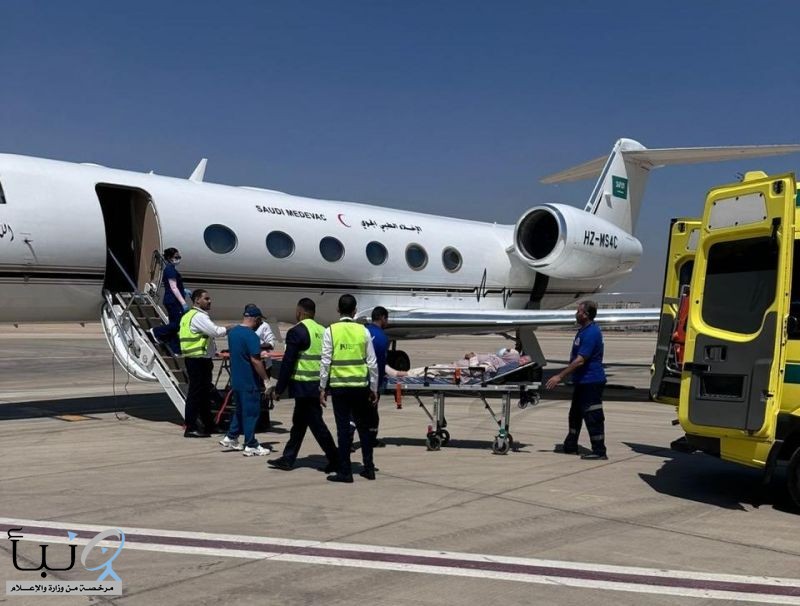 سفارة المملكة في القاهرة تنفذ إخلاءً طبيًا لمواطنة سعودية إلى المملكة