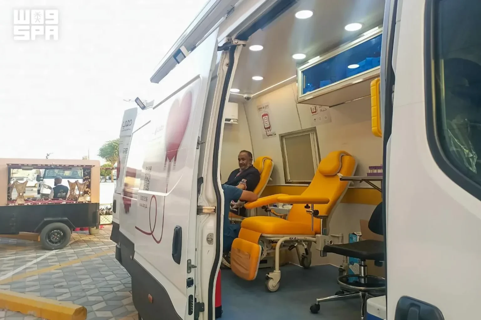بنك الدم المركزي بالقصيم يطلق خدمة التبرع المنزلي لأصحاب الفصائل النادرة
