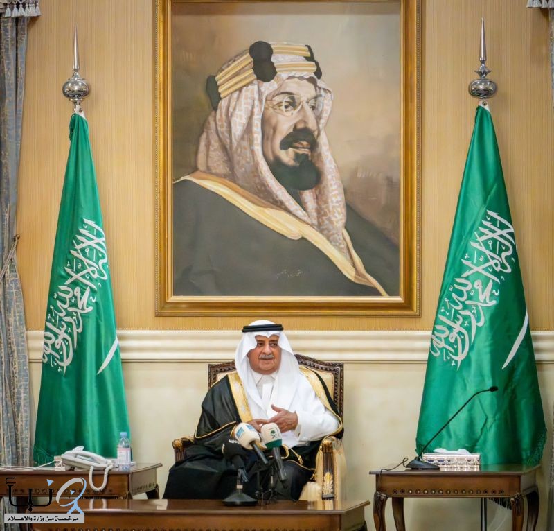 أمير تبوك يرفع الشكر للقيادة ويثمّن مشاعر أهالي المنطقة بعد رحلته العلاجية