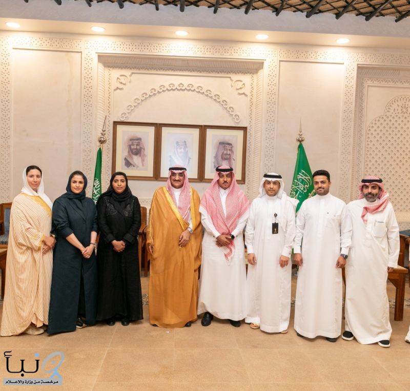 أمين الأحساء: تمكين الحرفيين ركيزة لتعزيز الاقتصاد الإبداعي وصون الموروث الثقافي أمين الأحساء: تمكين الحرفيين ركيزة لتعزيز الاقتصاد الإبداعي وصون الموروث الثقافي