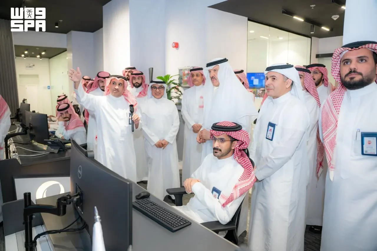 الأمير سلطان بن سلمان يزور "المياه الوطنية" ويطّلع على برامجها للمسؤولية الاجتماعية