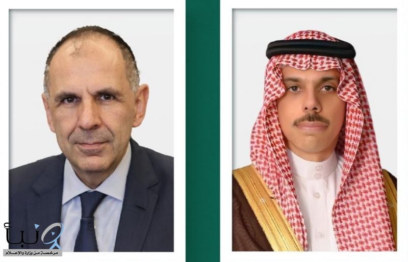 وزير الخارجية يجري اتصالًا هاتفيًا بوزير خارجية اليونان