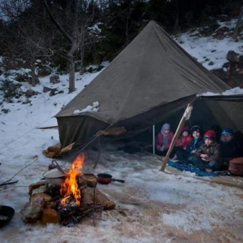 متنا من البرد خافوا الله صرخة لاجئين سوريا