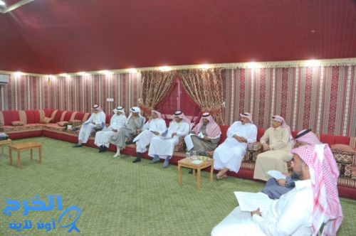 تحت شعار ( السلمية في قلوبنا) الهيئة الإستشارية و إدارة النادي يرسمون الخطوط العريضه لمستقبل النادي 