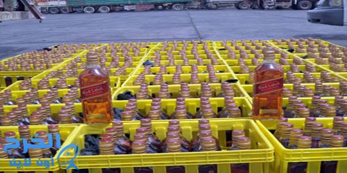 شحنتا فواكه تحمل 23.400 زجاجة خمر