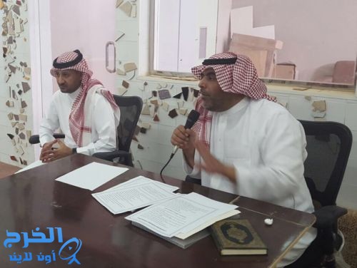 استقبال الطلاب المستجدين في متوسطة أبي دجانة استقبال الطلاب المستجدين في متوسطة أبي دجانة